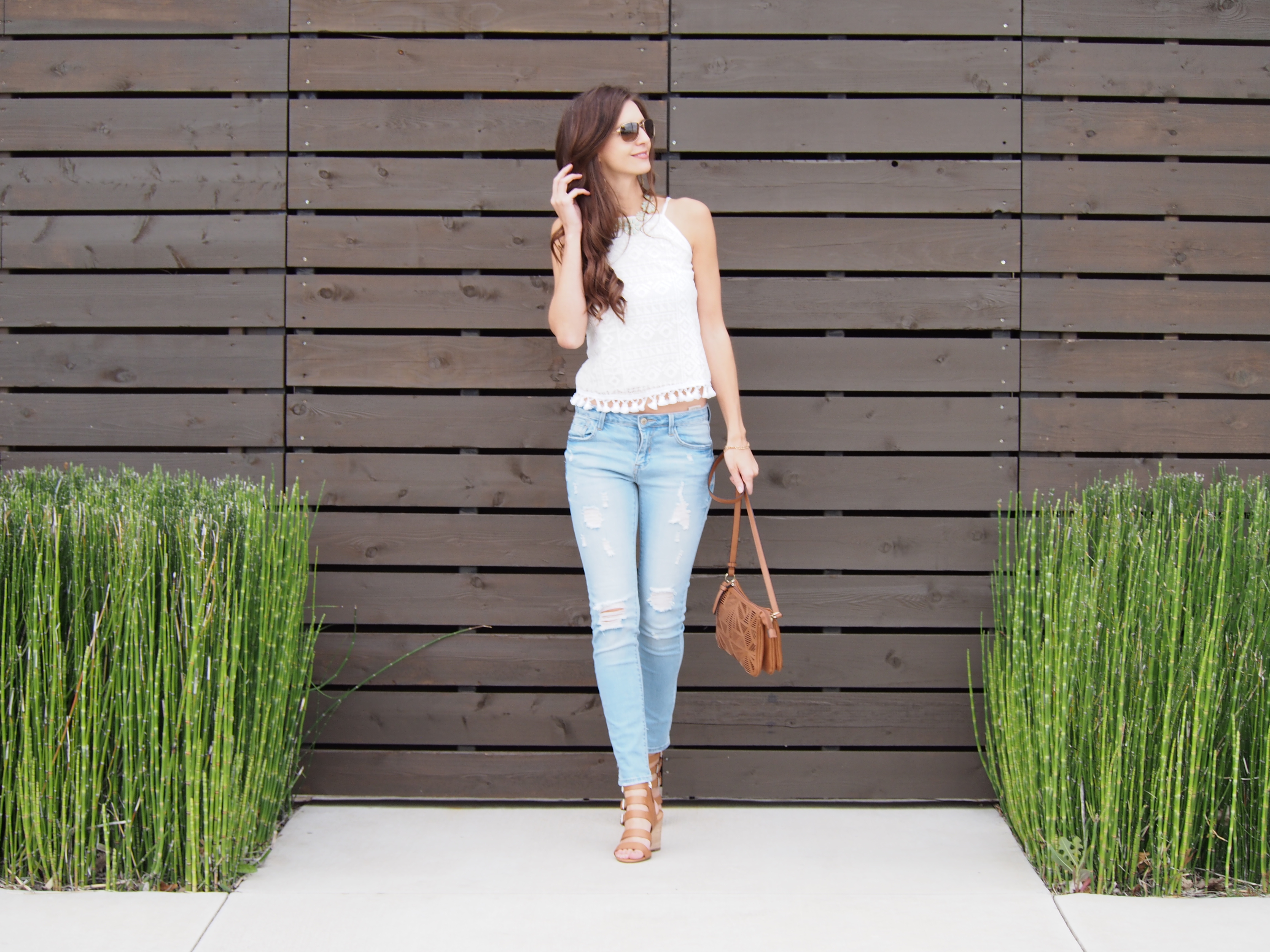 light jeans and summer top-